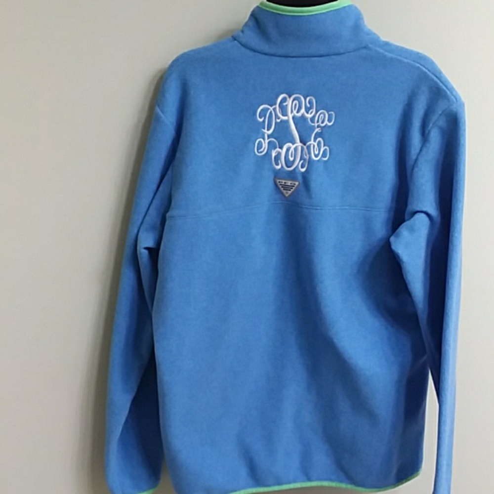 Columbia pullover with monogram - Picture 4 of 5